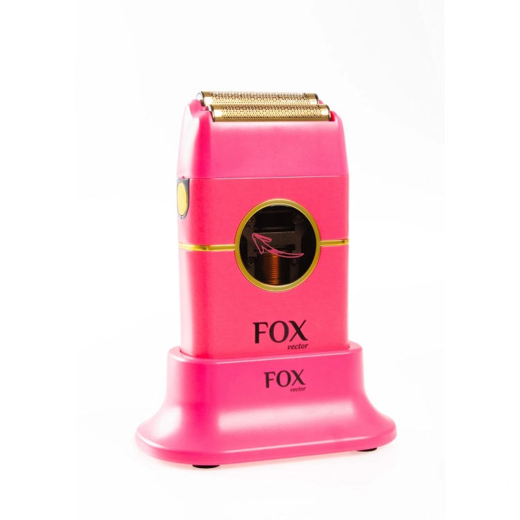 Ergonomiczny kształt golarki Fox Vector zapewniający pewny chwyt podczas pracy.