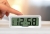 Wielofunkcyjny zegarek Blaupunkt CL04WH odliczający czas jako praktyczny timer.