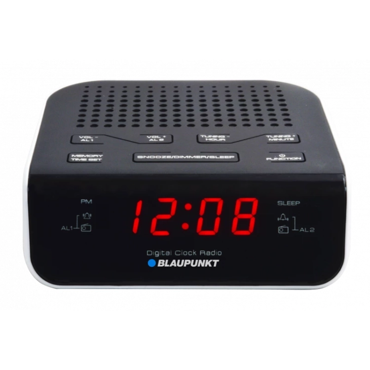 Zbliżenie na wyraźne cyfry ekranu w radiobudziku Blaupunkt CR5WH.