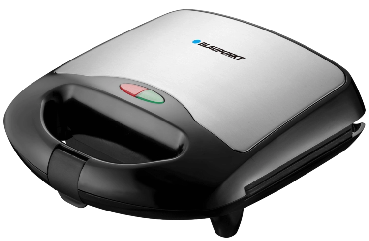 Czarny opiekacz do kanapek Blaupunkt SMS411 o mocy 750W.