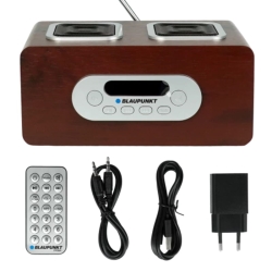 Przenośne radio Blaupunkt PP5BR w drewnianej obudowie retro z czytelnym wyświetlaczem.