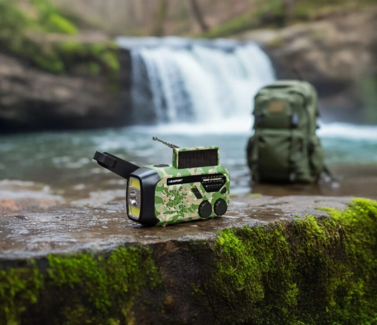 Radio survivalowe Blaupunkt ER10GC Latarka Dynamo Solar