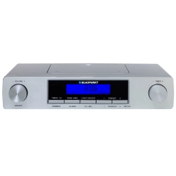 Podwieszane radio kuchenne Blaupunkt KR12SL z czytelnym wyświetlaczem LCD i srebrną obudową.