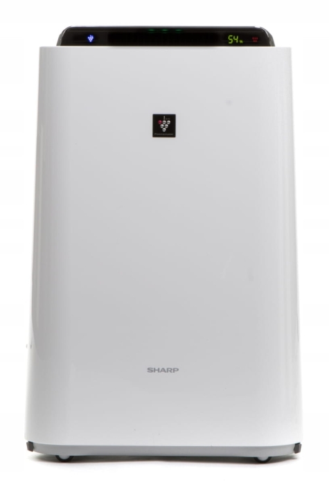 Czytelny panel sterowania z wyświetlaczem jakości powietrza w oczyszczaczu Sharp UA-HD50E-L.