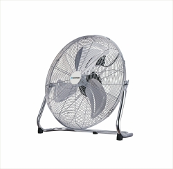 Mechaniczny panel sterowania z 3 stopniami regulacji prędkości w wentylatorze Blaupunkt AVF701.