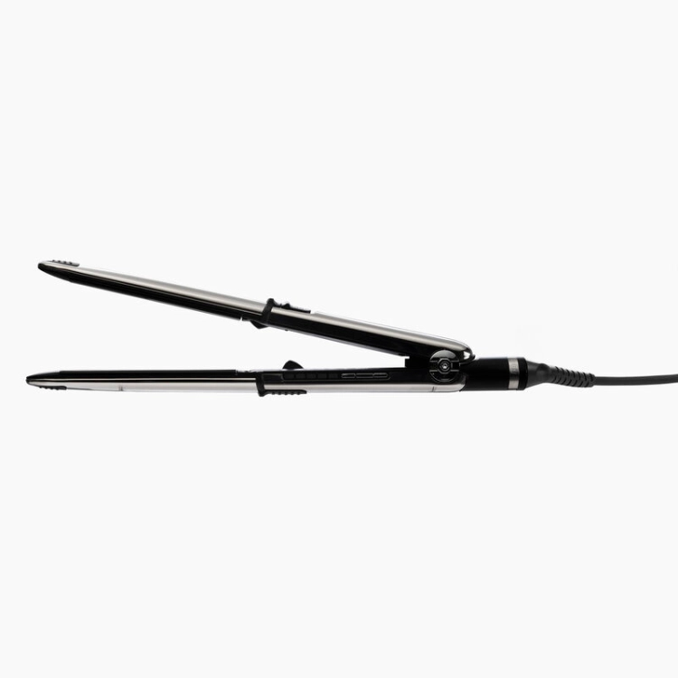 Pływające płytki grzewcze z powłoką EP Technology 5.0 w urządzeniu BaByliss PRO BAB3100EPE.