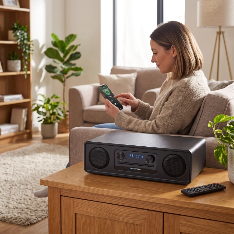 Bezprzewodowe przesyłanie muzyki dzięki technologii Bluetooth w wieży Blaupunkt.