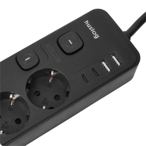 Zintegrowowane porty ładujące 2x USB-C oraz 2x USB-A w listwie Huslog HUS1053.
