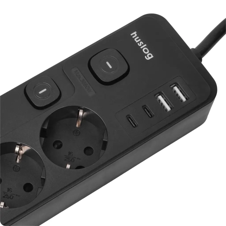 Zintegrowowane porty ładujące 2x USB-C oraz 2x USB-A w listwie Huslog HUS1053.