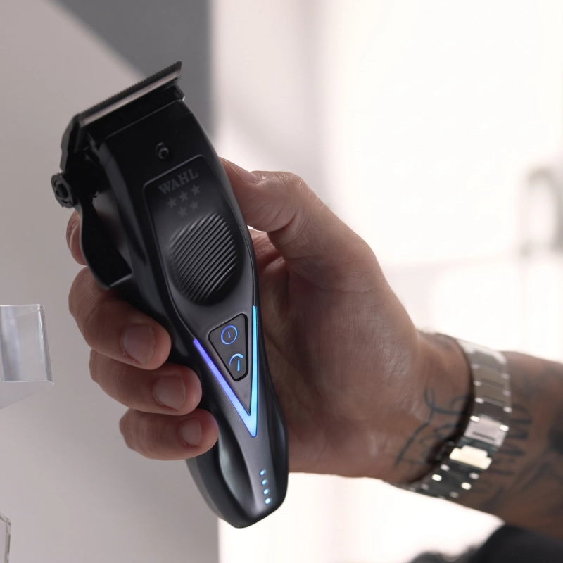 Przełącznik prędkości obrotowej 7000 i 9000 RPM w jednostce bezszczotkowej Wahl Vapor Switch.